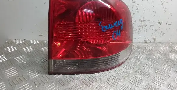 Volkswagen Touareg I Rear/tail lights 28258002