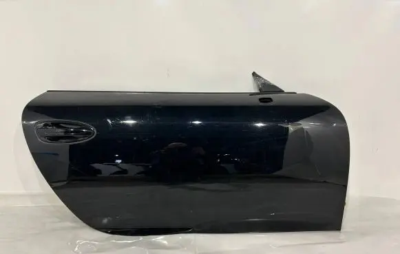 Door (2 Door Coupe)