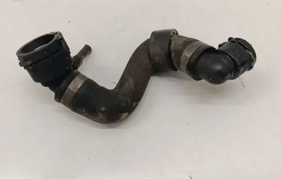 Mercedes-Benz GLC X253 C253 Engine coolant pipe/hose