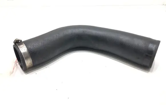 Intercooler hose/pipe