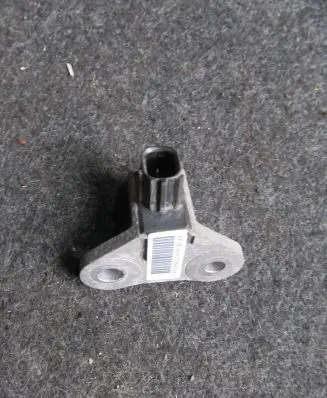 Nissan Qashqai Airbag deployment crash/impact sensor FCEN007Y161404