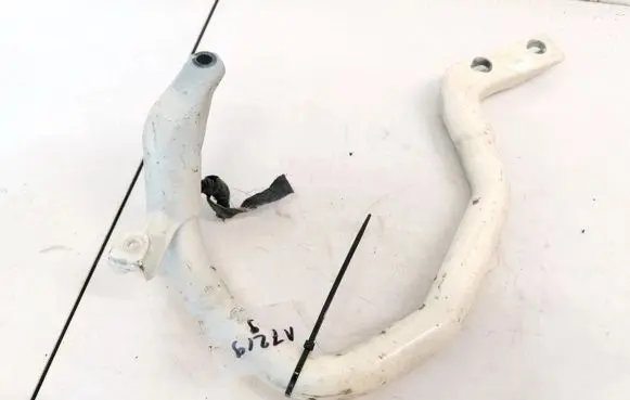 Tailgate/trunk/boot hinge