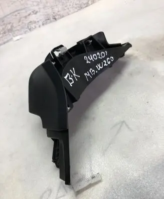 Mercedes-Benz C W206 Other trunk/boot trim element A2066932900
