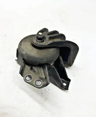 KIA Sportage Engine mount bracket 21810F1000