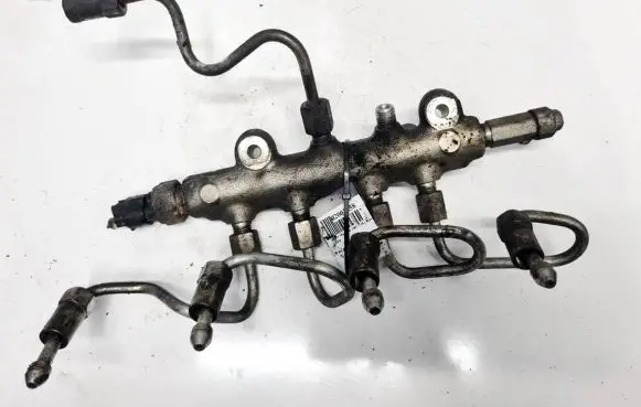 Mazda 3 I Fuel main line pipe