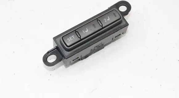 Infiniti Q50 Seat memory switch 