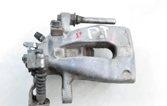 Opel Meriva A Rear brake caliper