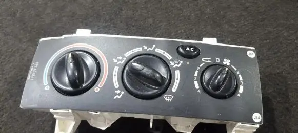 Renault Scenic I Climate control unit 662366X 101589