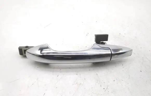 Honda CR-V Front door exterior handle