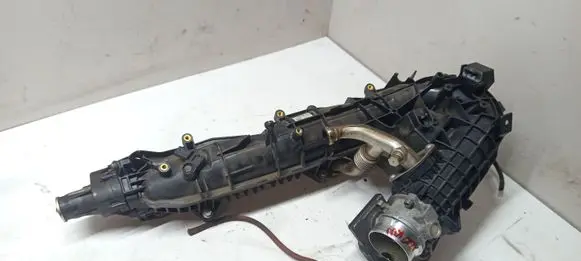 BMW 5 F10 F11 Intake manifold 7800088