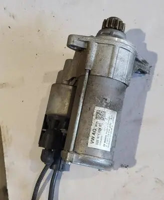 Volkswagen Sharan Starter motor 02E911024B 0001179518 17052016