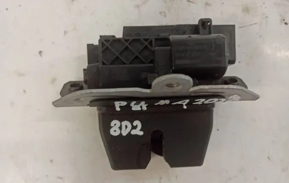 Ford Puma Tailgate lock latch 01041613002