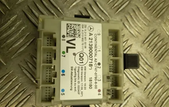 Mercedes-Benz E W213 Door control unit/module A2139000718
