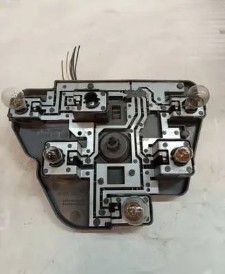 BMW 5 E39 Tail light bulb cover holder 14603300