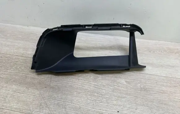 Porsche Cayenne (9Y0 9Y3) Intercooler air channel guide 9Y0807162