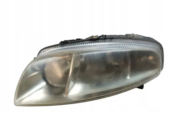Alfa Romeo GT Headlight/headlamp 0301186225