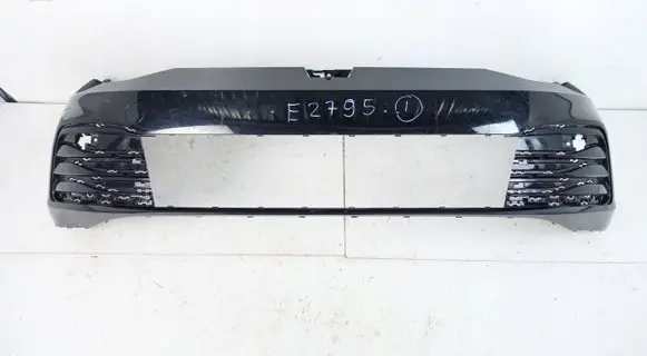 Volkswagen Golf VIII Front bumper 5H0807221F