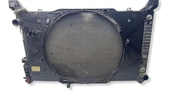 Mercedes-Benz A W169 Coolant radiator A1695000003 0130303945 A1695000293
