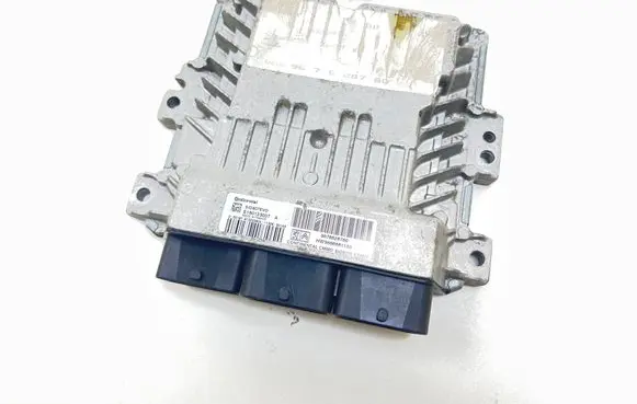 Citroen C4 II Engine control unit/module S180123007A 9666681180 9678628780