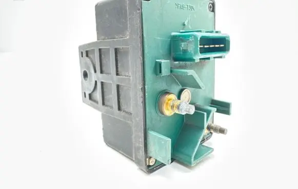 Citroen Xsara Glow plug pre-heat relay 9639912580