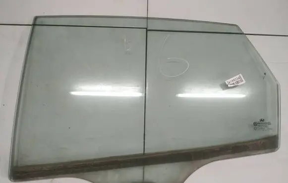 Hyundai i30 Rear door window glass as2