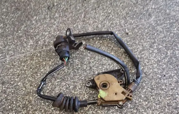 Audi A4 S4 B5 8D Gear selector 0501209896