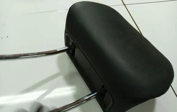 BMW 7 E65 E66 Front seat headrest 