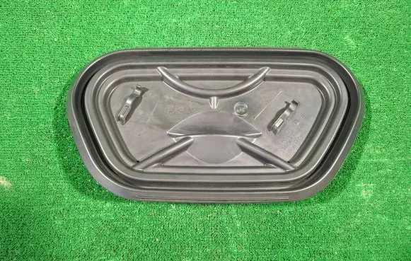 Volkswagen Polo VI Loading door cover/cap 2G4839915B