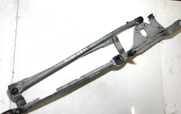 Ford Focus Front wiper linkage and motor 4m5117504bc 4m51-17504-bc