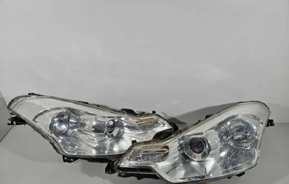 Citroen C-Crosser Headlights/headlamps set 103419012311