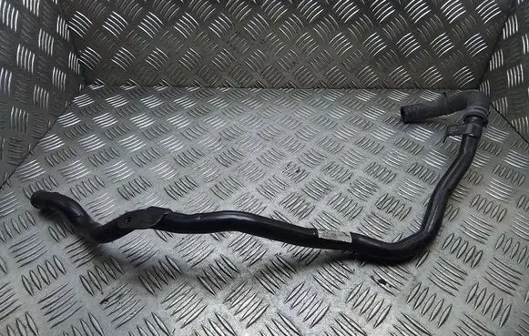 Volkswagen Tiguan Engine coolant pipe/hose 5N0121070Q