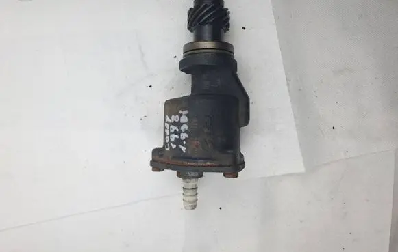 Volkswagen Caddy Vacuum pump 028207A