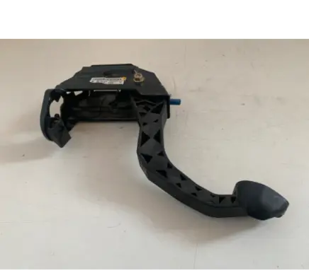 Clutch pedal