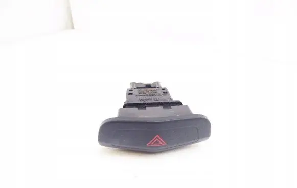 Nissan Primera Hazard light switch