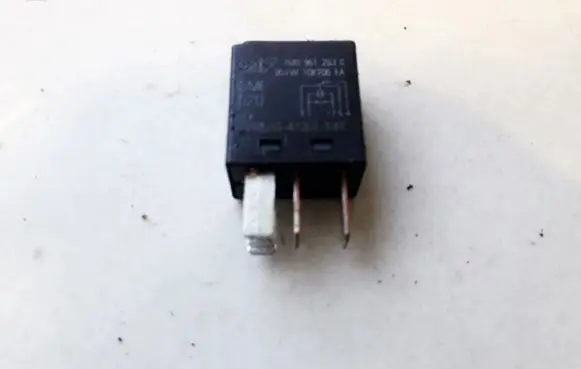 Ford Galaxy Other relay 7M0951253C 95VW10K705EA