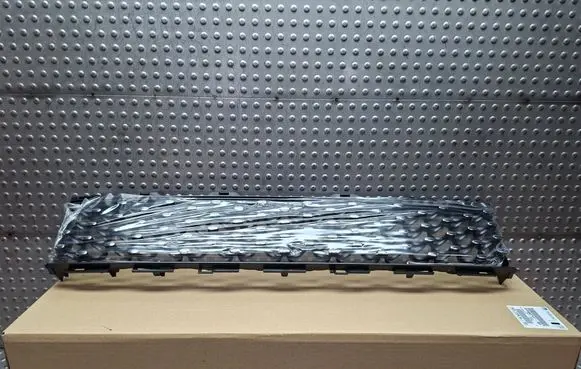 Fiat 500 Front bumper lower grill S26336932 735619520