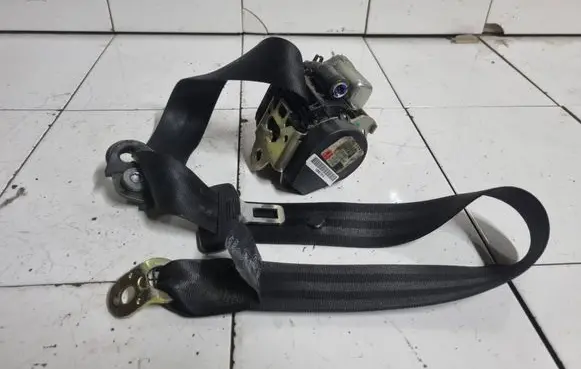 Skoda Octavia Mk2 (1Z) Front seatbelt 1Z0857701A 602519000 008L000