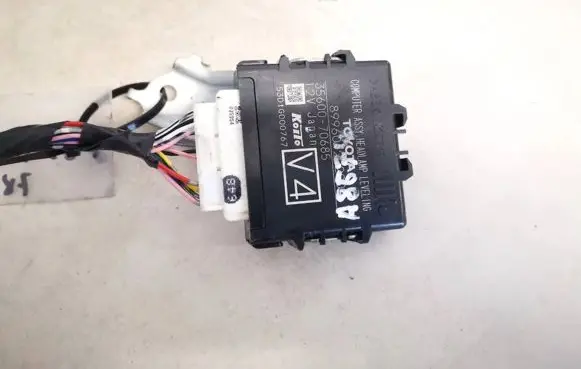 Toyota Avensis T270 Other control units/modules 8996020200 35600-70685