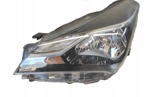 Toyota Yaris Headlight/headlamp