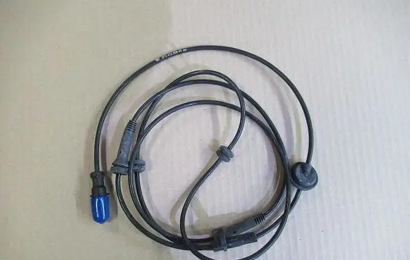 Fiat Doblo ABS wheel speed sensor 6PU012806-401
