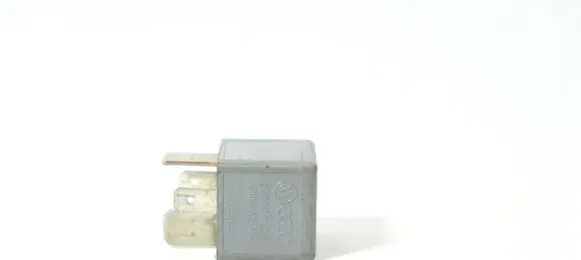 Audi A4 S4 B6 8E 8H Other relay 8D0951253
