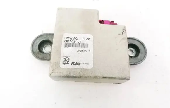 BMW 3 E90 E91 Antenna control unit 693502401 6935024-01