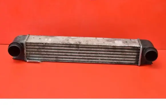 BMW 5 E39 Intercooler radiator 2247359