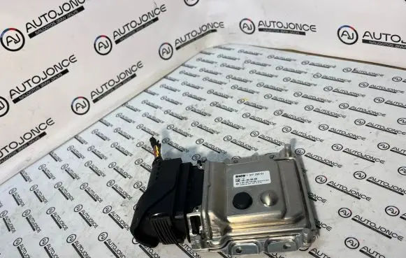 BMW 5 F10 F11 Reducing agents exhaust control unit 7377299 0281030578