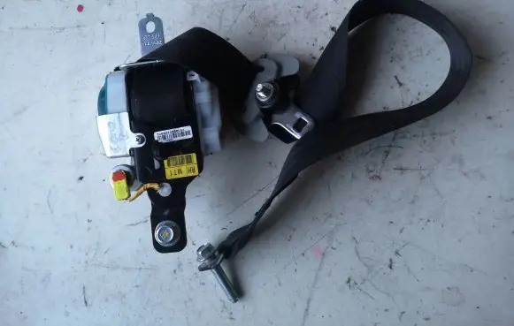 SsangYong Korando Front seatbelt 7460134006
