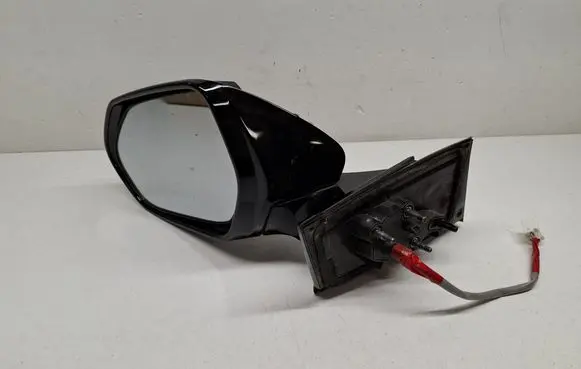 Toyota Prius Prime Front door electric wing mirror