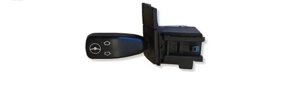 BMW 7 E38 Steering wheel adjustment switch 8373901