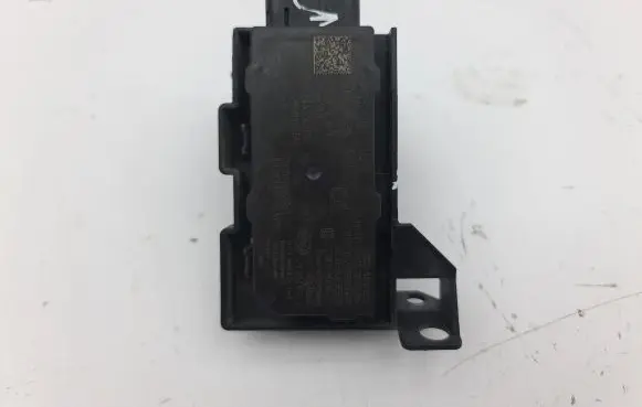 Volkswagen ID.3 Keyless system antenna 5WA962133D