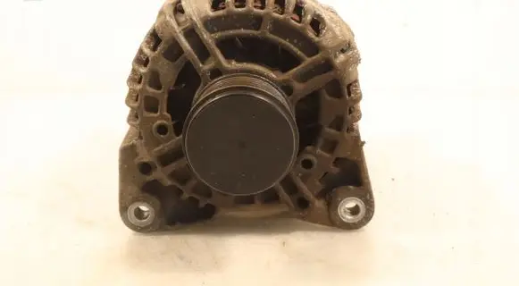 Renault Megane III Generator/alternator 0124425033