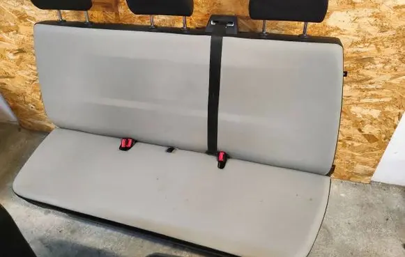 Volkswagen Transporter - Caravelle T6 Second row seats 